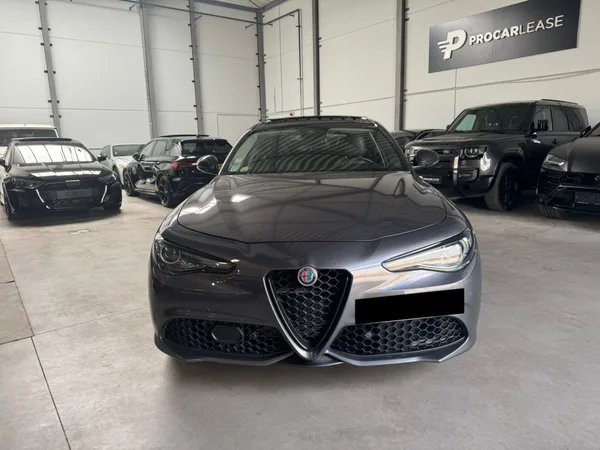 Alfa Romeo Giulia Giulia Veloce Q4 /211 CV /19/PANO/CAMERA/CUIR/VOLL - Photo 2