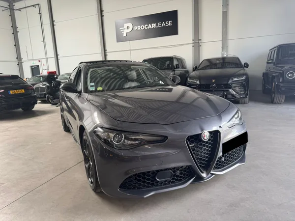 Alfa Romeo Giulia Giulia Veloce Q4 /211 CV /19/PANO/CAMERA/CUIR/VOLL - Photo 2