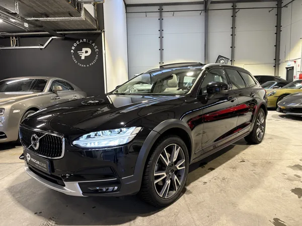 Volvo V90 Cross Country Pro AWD/PANO/19/360/HUP.D/MALUS PAYE - Photo 1