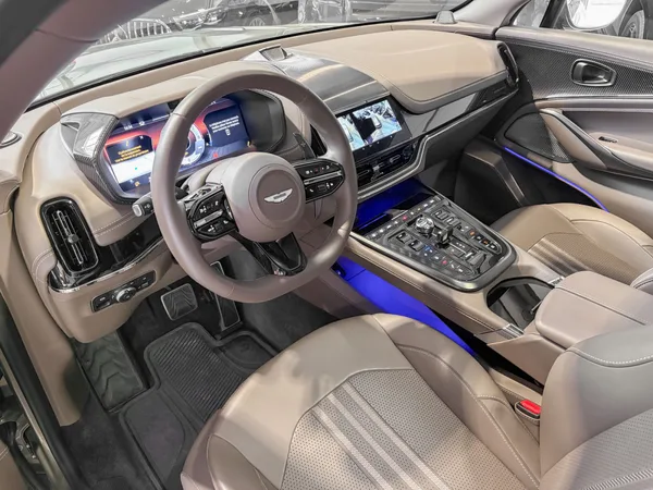 Aston Martin DBX ASTON MARTIN DBX707 °FACELIFT° 4.0 V8 BITURBO - Photo 2