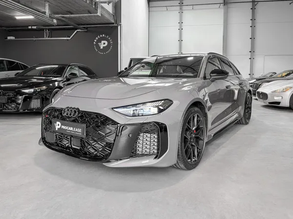 Audi RS5 Audi RS5 Avant Performance/PLATEAU/SOFORT/KERAMIK/CARBONE/ RS Sport Plus/MASSAGE/B&O 3D/21" - Photo 1