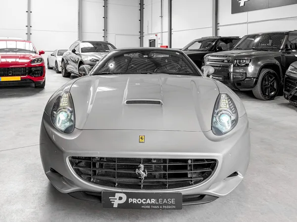 Ferrari California 4.3 V8/20'/FULL SERVICE FERRARI/EXCLUSIVE - Photo 3
