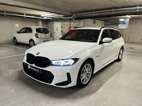 BMW 330 330e TOURING/ PACK M/ CARBON - Photo 1