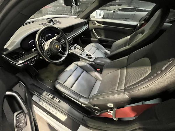 Porsche 911 992 CARRERA S - Photo 3