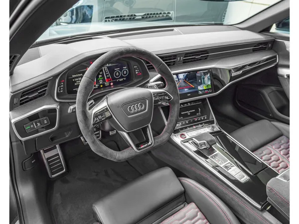 Audi RS6 RS6 Avant PERFORMANCE 4.0 TFSI quattro/22/PANO/KEYLESS/RS DYN/360°... - Photo 2