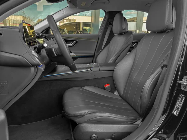 Mercedes-Benz E 200 E200 D AVANTGARDE LIMOUSINE/ MERCEDES WARRANTY 2028 - Photo 3