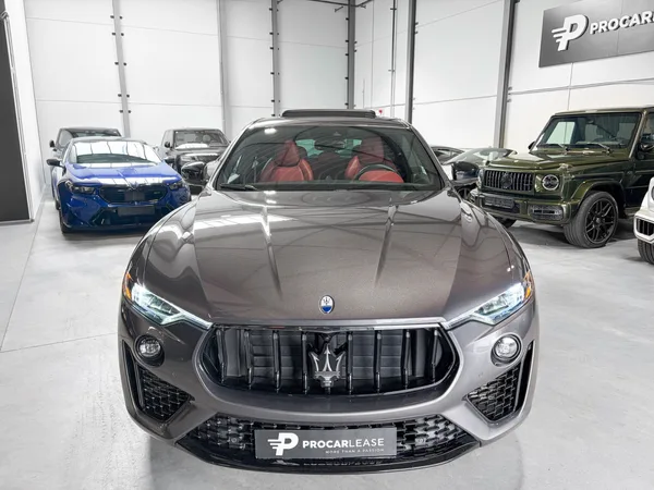 Maserati Levante Levante Modena S 3.0 V6 /PANO/ACC/360°/LUFT/Carbone /21/ - Photo 2