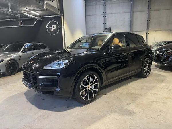 Porsche Cayenne Cayenne Turbo/21/Pano/Camera/ Burmester/ - Photo 1