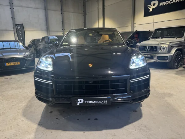 Porsche Cayenne Cayenne Turbo/21/Pano/Camera/ Burmester/ - Photo 2