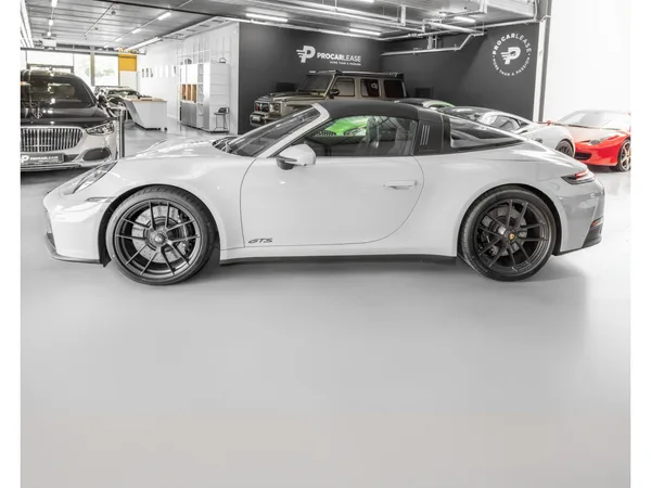 Porsche 992 911/992.2 TARGA 4 GTS / FACELIFT MY2025 / SOFORT - Photo 2
