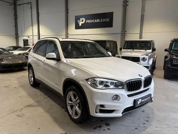 BMW X5 X5 xDrive 30 d/ /7Sitzer/Toit ouvrant Pano/19/bi xénon/Leder/ - Photo 2