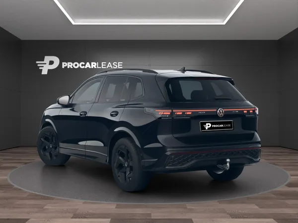 Volkswagen Tiguan Tiguan 1.5 eTSI 150CV /DSG/ R-Line/ AHK/Pano/360°/HUD/Matrix/ - Photo 3
