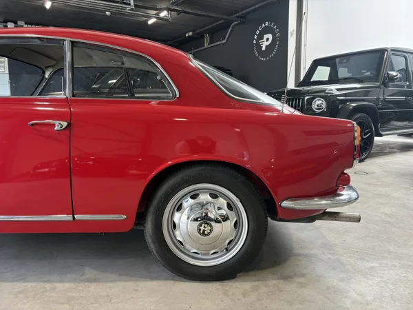 Alfa Romeo Sprint Alfa-Romeo Sprint 1600 - Photo 3