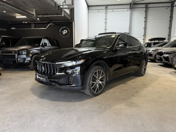 Maserati Levante SQ4 DIESEL 3.0 4WD - Photo 2