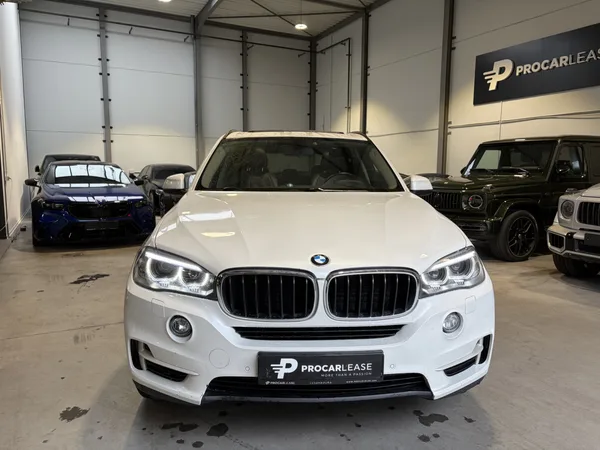 BMW X5 X5 xDrive 30 d/ /7Sitzer/Toit ouvrant Pano/19/bi xénon/Leder/ - Photo 2