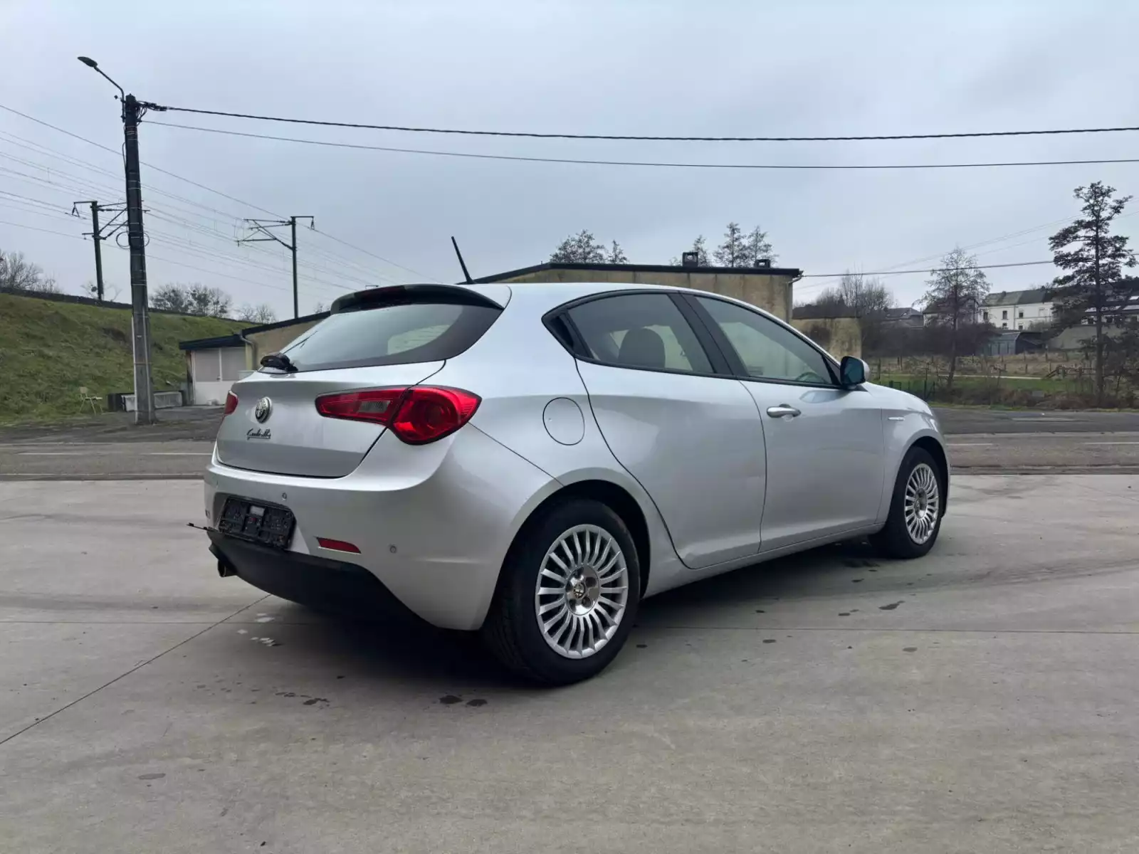 Alfa Romeo Giulietta 1.6 JTD-M 105 Distinctive - Photo 1