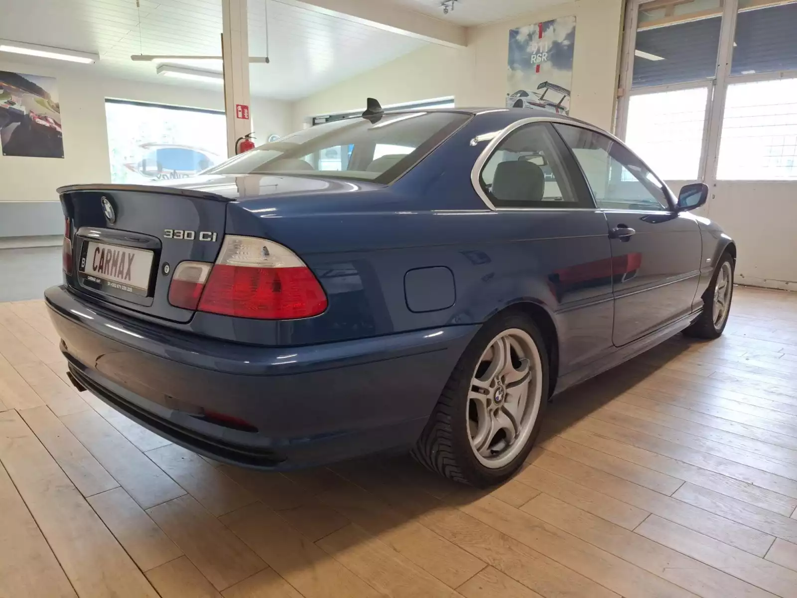 BMW 330 Ci - Photo 1