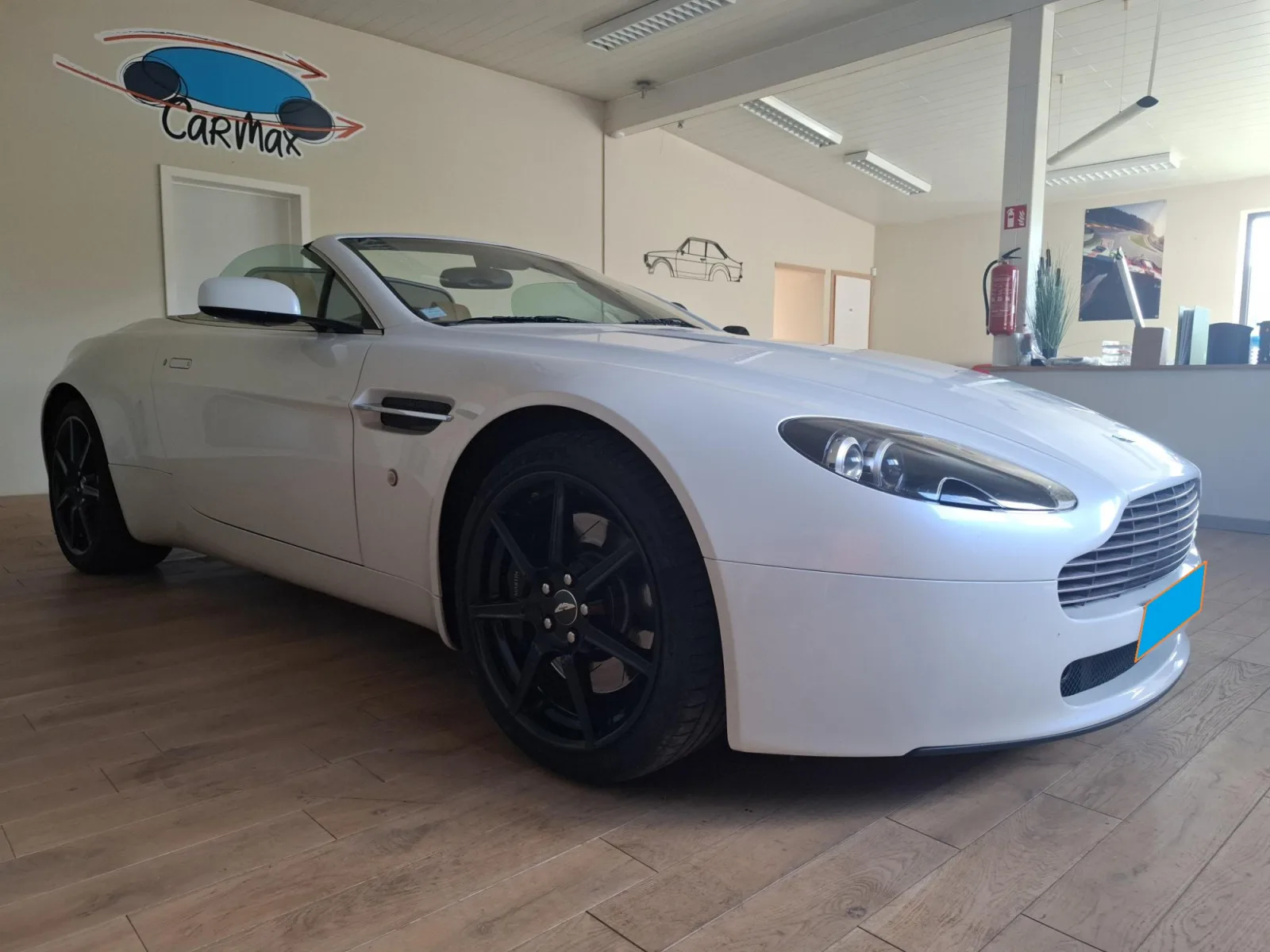 Aston Martin Vantage 8Roadster 4.3 V8 Full History - Photo 1