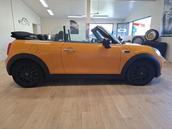 MINI Cooper Cabrio 1.5d 115 - Photo 2