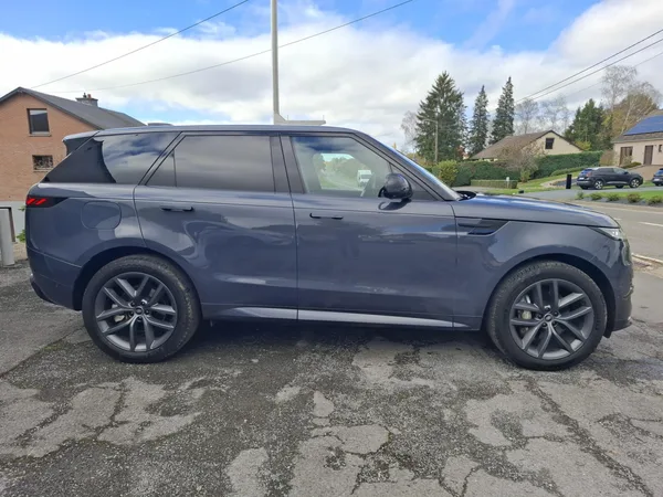 Land Rover Range Rover Sport D300 Dynamic SE - Photo 2