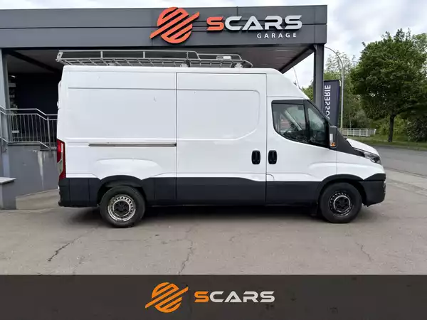 Iveco Daily 35S15 145cv L2H2 Attelage 3.5t - Photo 2