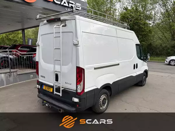 Iveco Daily 35S15 145cv L2H2 Attelage 3.5t - Photo 3