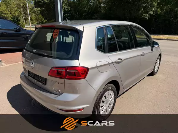 Volkswagen Golf Sportsvan 2.0 TDI 150CV DSG BLUEMOTION - Photo 2