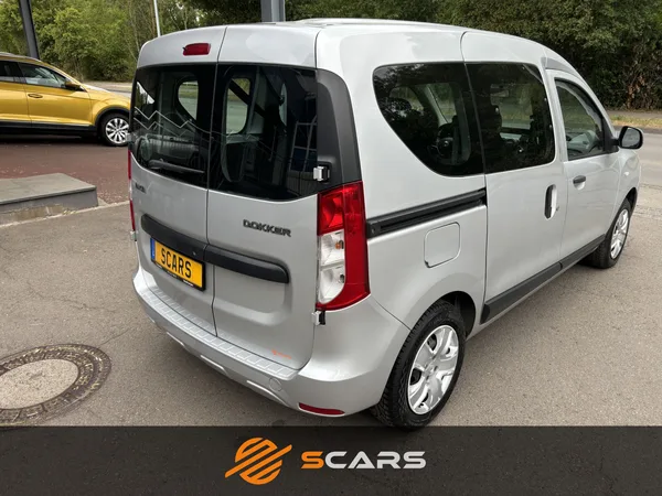 Dacia Dokker 1.5 TDCI 90cv - Photo 2