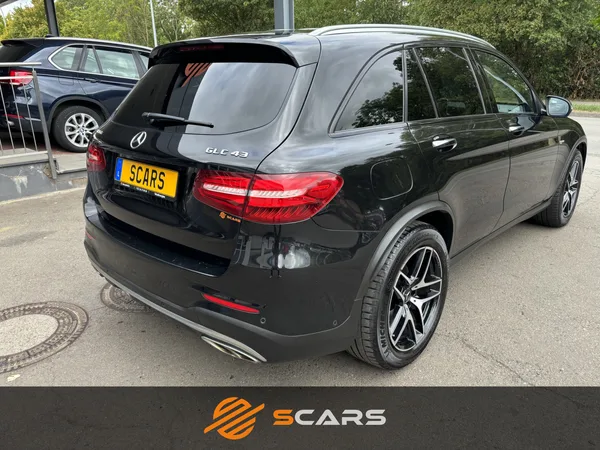 Mercedes-Benz GLC 43 AMG Bi-Turbo 4Matic 367cv Night Pack - Photo 3