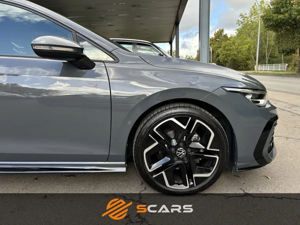 Volkswagen Golf 1.5 TSI R-Line DSG 150cv - Photo 3