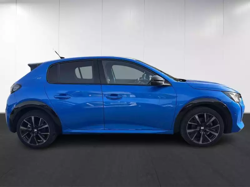 Peugeot 208 GT Line - Photo 1