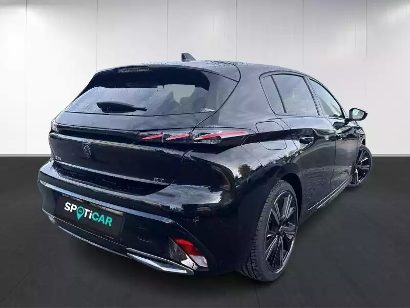 Peugeot 308 GT - Photo 1