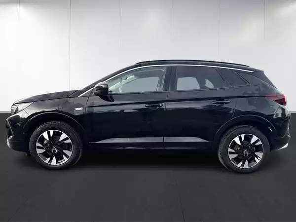 Opel Grandland X Innovation - Photo 3