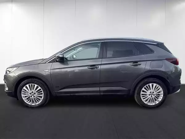 Opel Grandland X Innovation 225 - Photo 3