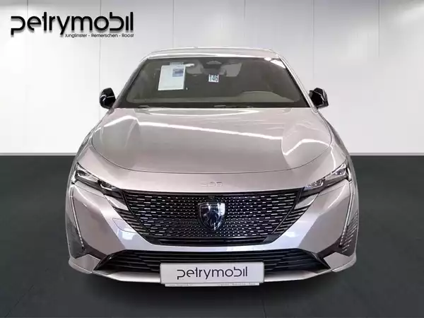 Peugeot 308 GT EAT8 - Photo 2