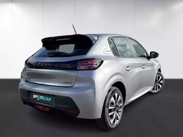Peugeot 208 Style Hybrid 110ch e-DCS6 - Photo 3