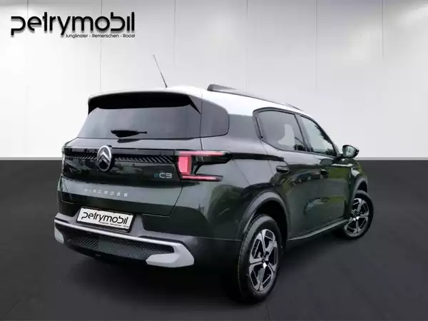 Citroën C3 Aircross and ë- Max - Photo 3