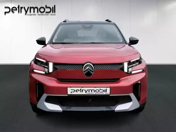 Citroën C3 Aircross and ë- Max - Photo 2