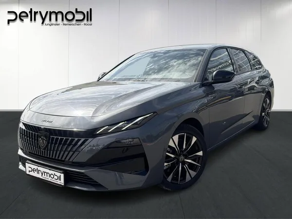 Peugeot 308 III and e- Allure - Photo 1