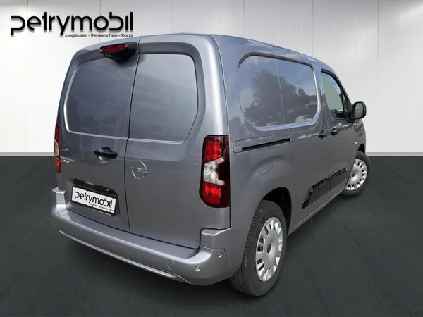 Opel Combo E Cargo - Photo 3