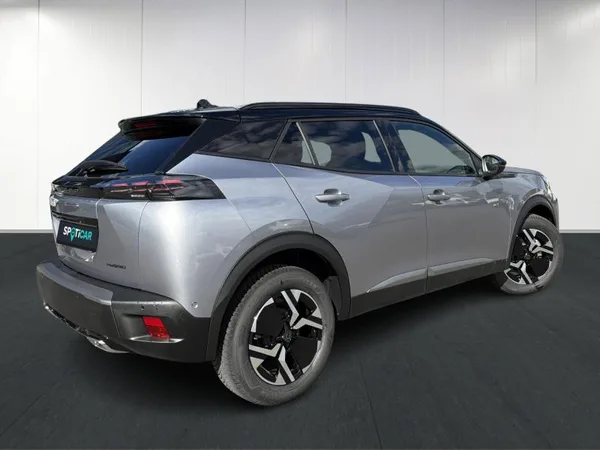 Peugeot 2008 II GT - Photo 3