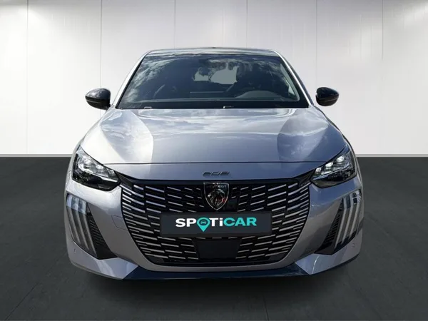 Peugeot 208 II and e- GT - Photo 2