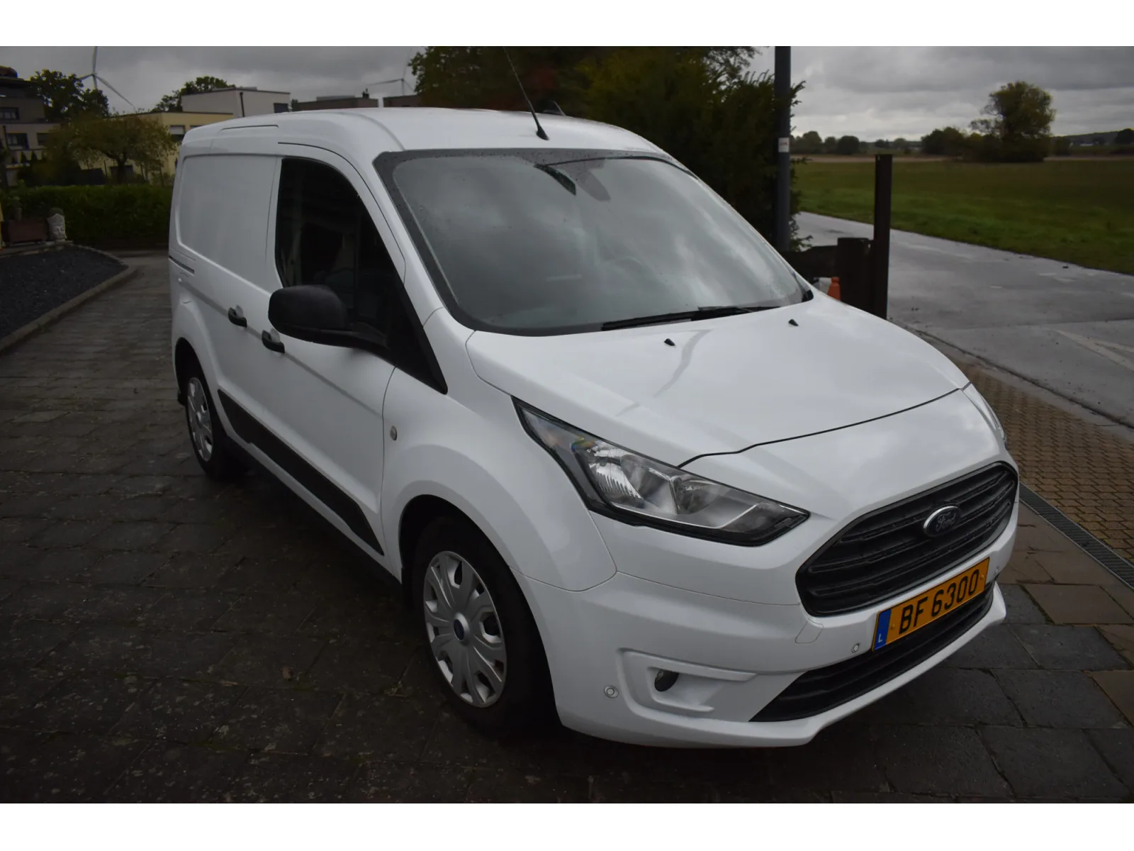 Ford Transit Connect 1,5 TDCI 100 Trend 48000km Très soigné - Photo 1