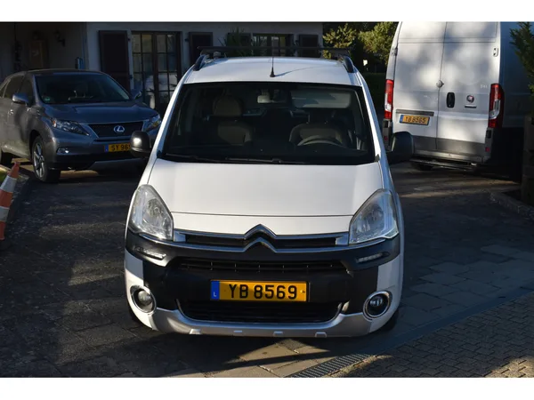 Citroën Berlingo 1,6 HDi 5 places - Photo 2
