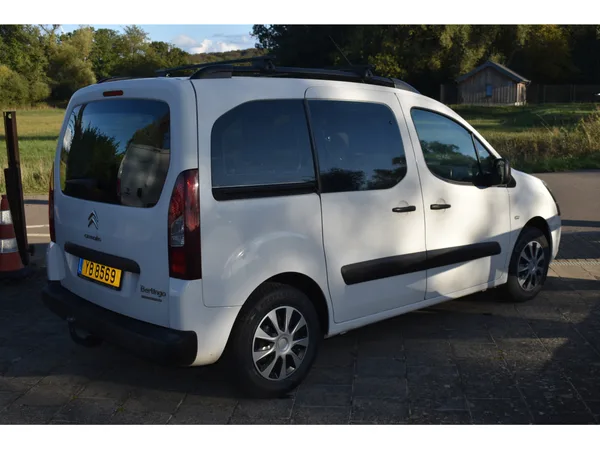 Citroën Berlingo 1,6 HDi 5 places - Photo 3