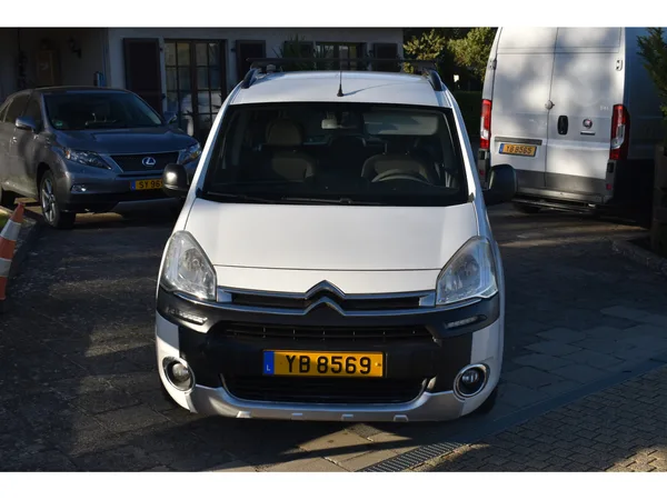 Citroën Berlingo 1,6 HDi 5 places - Photo 2