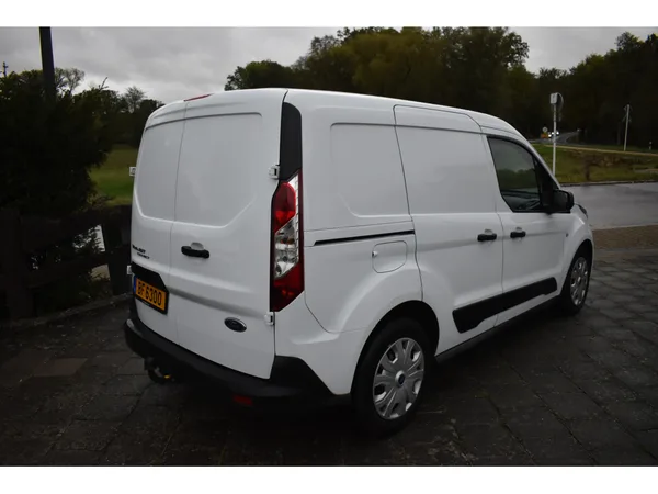 Ford Transit Connect 1,5 TDCI 100 Trend 48000km Très soigné - Photo 3