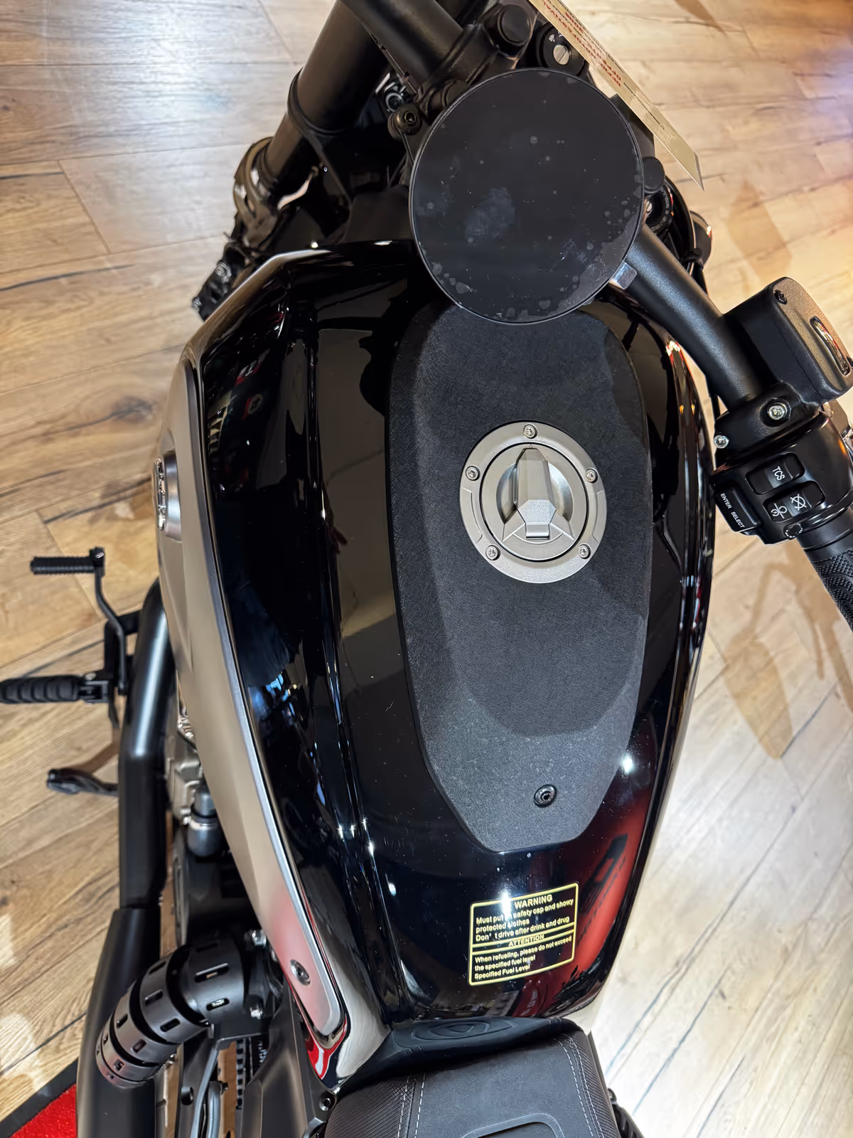 QJ Motor SRV 600 SRV 600 V BLACK - Photo 1