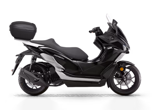 QJ Motor SRV 125 FORT 125 N - Photo 1