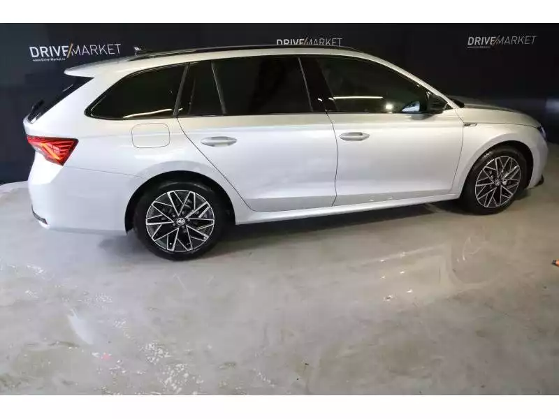 Skoda Octavia Sportline - Photo 1